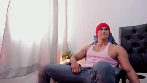 Isabella and Alessandro online show from 06/12/26, 02:05