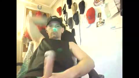 Snapshot of dougiebisme chatting on 03/11/25, 01:23 dougiebisme online show from 03/11/25, 01:23