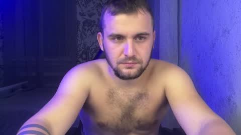 douglas_666 online show from 11/06/25, 07:48