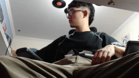 douglas_drake online show from 02/11/25, 03:08