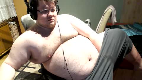 Snapshot of dovahkaat chatting on 04/04/26, 10:51 dovahkaat online show from 04/04/26, 10:51