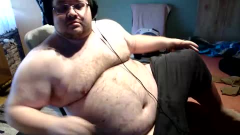 Snapshot of dovahkaat chatting on 04/11/26, 01:04 dovahkaat online show from 04/11/26, 01:04
