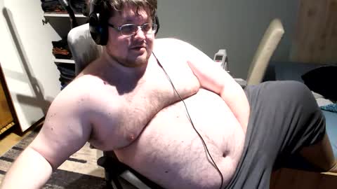 Snapshot of dovahkaat chatting on 04/25/26, 07:33 dovahkaat online show from 04/25/26, 07:33