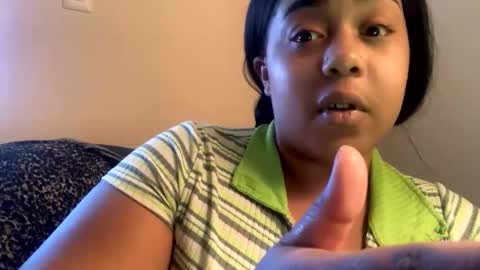 dove_love22 online show from 11/10/25, 08:41