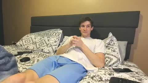 Snapshot of downforthemoney chatting on 12/16/24, 01:53 downforthemoney online show from 12/16/24, 01:53