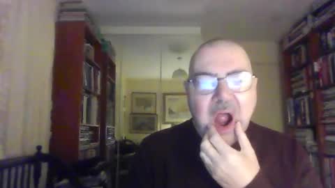 doxoebloke68 online show from 01/12/25, 07:11