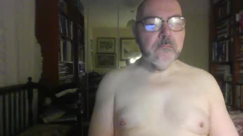 doxoebloke68 online show from 01/19/25, 07:25