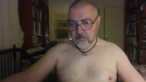 doxoebloke68 online show from 09/29/25, 05:45