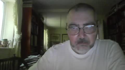 doxoebloke68 online show from 10/03/25, 12:02