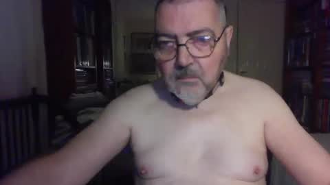 doxoebloke68 online show from 10/14/25, 03:57