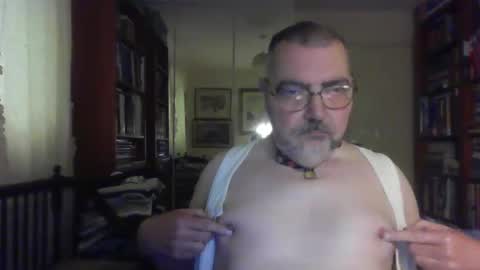 doxoebloke68 online show from 10/26/25, 03:51