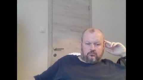 Snapshot of dpau76 chatting on 01/17/25, 12:42 Danny online show from 01/17/25, 12:42