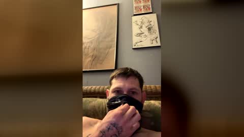 Snapshot of dpickle699 chatting on 12/14/25, 01:38 dpickle699 online show from 12/14/25, 01:38