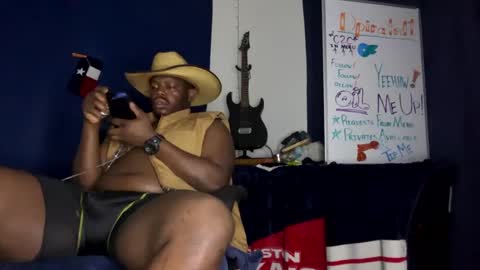 Snapshot of dpirated1 chatting on 02/17/25, 08:41 MrPirated online show from 02/17/25, 08:41