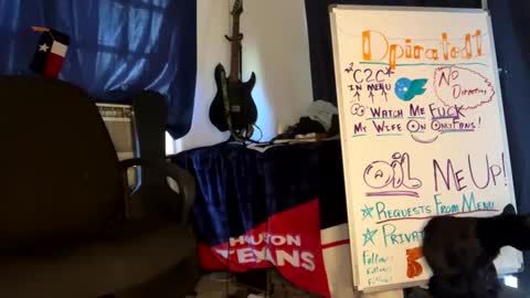 Snapshot of dpirated1 chatting on 02/20/25, 08:25 MrPirated online show from 02/20/25, 08:25