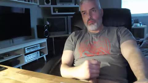 dr_dave20 online show from 04/03/26, 04:05