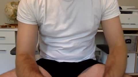 Ty online show from 06/04/26, 02:23