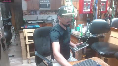 Snapshot of dr_simon84 chatting on 01/03/25, 12:33 Dr Simon online show from 01/03/25, 12:33