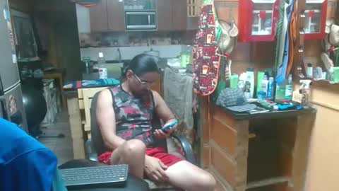 Snapshot of dr_simon84 chatting on 01/22/25, 02:04 Dr Simon online show from 01/22/25, 02:04