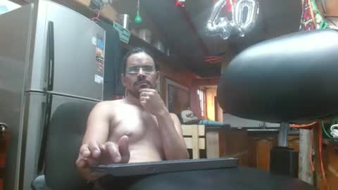 Snapshot of dr_simon84 chatting on 01/22/25, 09:54 Dr Simon online show from 01/22/25, 09:54