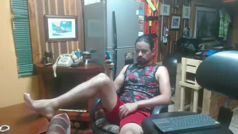 Snapshot of dr_simon84 chatting on 01/24/25, 04:27 Dr Simon online show from 01/24/25, 04:27