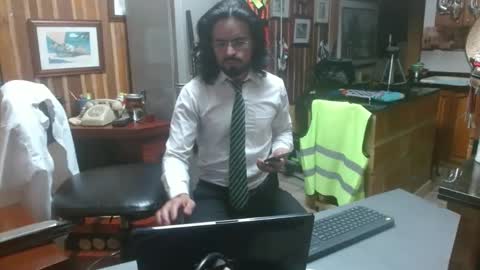 Snapshot of dr_simon84 chatting on 01/30/25, 05:52 Dr Simon online show from 01/30/25, 05:52