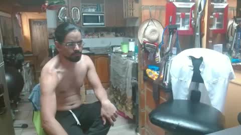 Snapshot of dr_simon84 chatting on 02/14/25, 07:02 Dr Simon online show from 02/14/25, 07:02