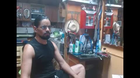 Snapshot of dr_simon84 chatting on 02/21/25, 10:48 Dr Simon online show from 02/21/25, 10:48