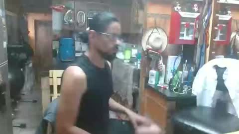 Snapshot of dr_simon84 chatting on 02/23/25, 03:18 Dr Simon online show from 02/23/25, 03:18