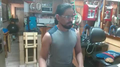 Snapshot of dr_simon84 chatting on 03/09/25, 04:55 Dr Simon online show from 03/09/25, 04:55