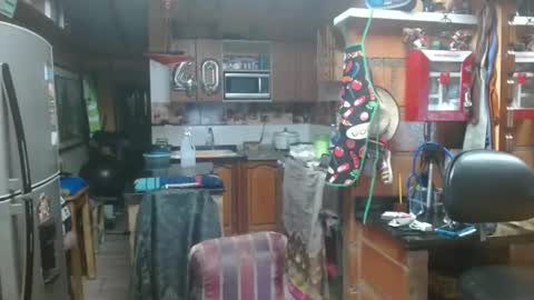 Snapshot of dr_simon84 chatting on 03/12/25, 01:25 Dr Simon online show from 03/12/25, 01:25