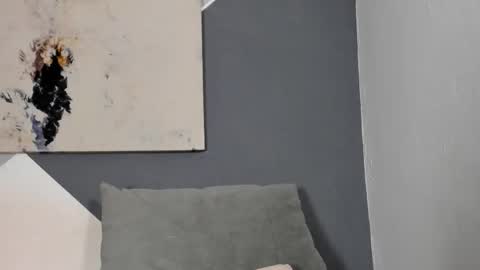 Gabrielle online show from 11/21/25, 04:00