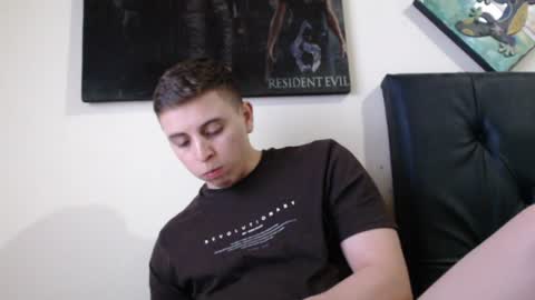 draco_boy2000 online show from 12/05/24, 07:49