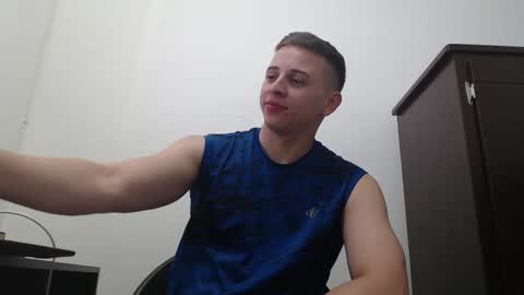 draco_boy2000 online show from 10/07/25, 10:07