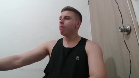 draco_boy2000 online show from 04/30/26, 01:34