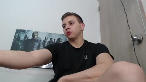 draco_boy2000 online show from 06/24/26, 11:48