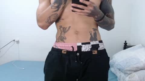 Snapshot of dragon666uwur chatting on 10/03/25, 02:52 Dragon online show from 10/03/25, 02:52