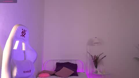 Lisbeth Salander online show from 10/22/25, 05:08