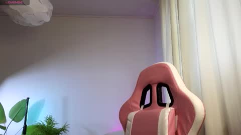 Lisbeth Salander online show from 11/21/25, 06:23