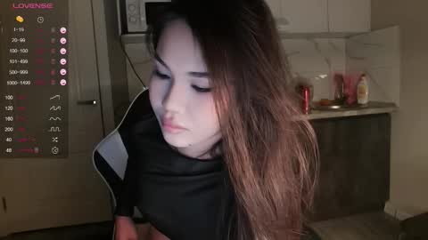 Snapshot of dragon_princesss chatting on 02/12/26, 03:40 Airi online show from 02/12/26, 03:40