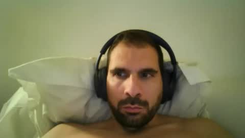 draguijeje online show from 12/17/25, 06:36