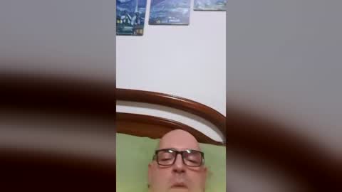 Snapshot of draka78 chatting on 06/24/26, 01:04 draka78 online show from 06/24/26, 01:04