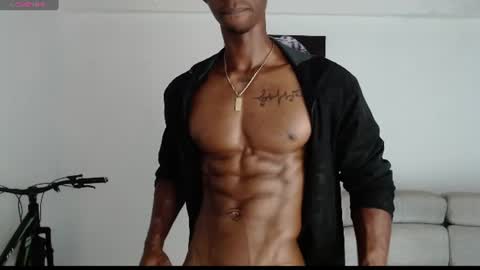 Snapshot of drake_brown_23 chatting on 06/22/26, 10:45 Drake 23 online show from 06/22/26, 10:45