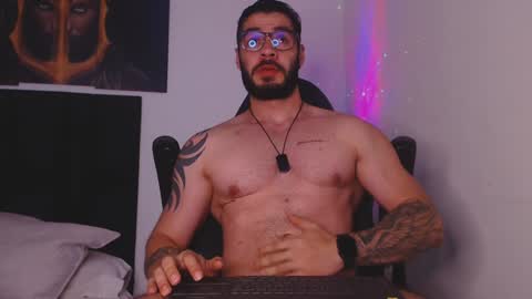 drake_cole11 online show from 12/13/24, 10:30