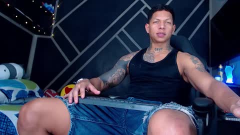 Drake online show from 12/20/25, 05:03