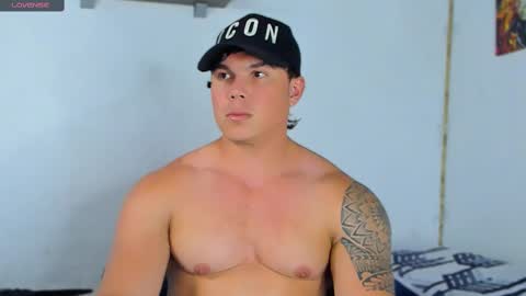 drake_xion1 online show from 02/21/25, 09:54