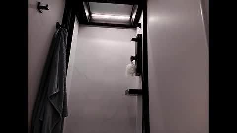 Snapshot of drakefimon chatting on 12/02/25, 08:59 drakefimon online show from 12/02/25, 08:59