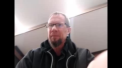 Snapshot of drakefimon chatting on 12/04/25, 04:05 drakefimon online show from 12/04/25, 04:05