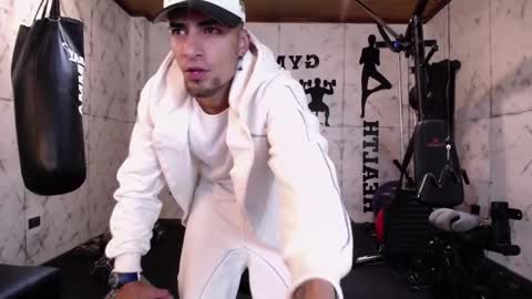 Drake Neuman online show from 09/09/25, 03:50