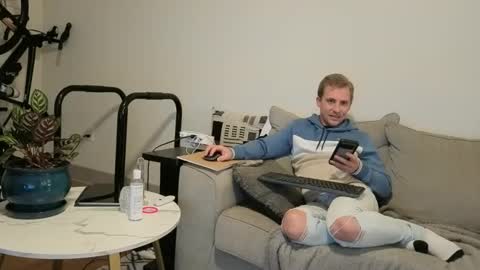 Snapshot of drakerileyxxx chatting on 01/11/26, 03:11 Drake Riley online show from 01/11/26, 03:11